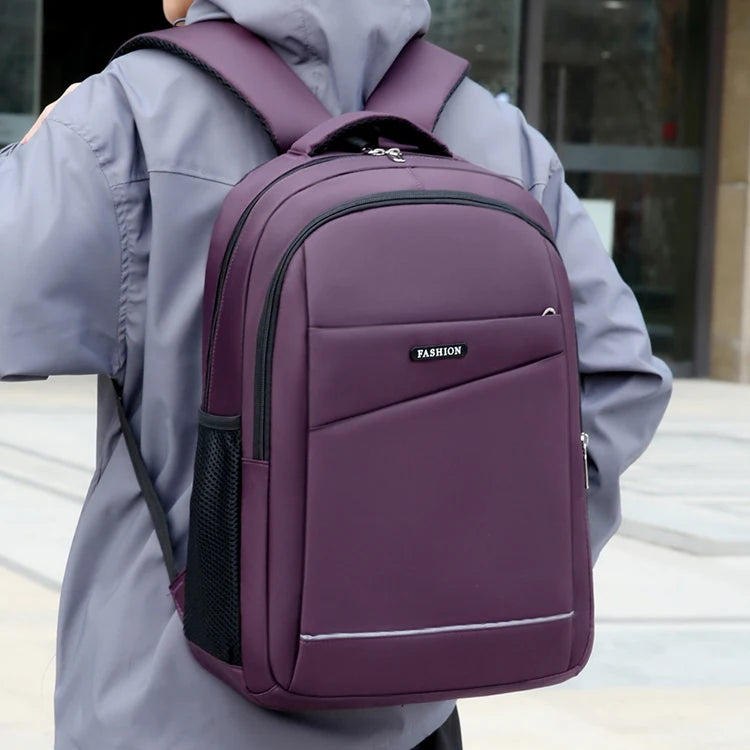 Mochila de Gran Capacidad para Laptop y Viajes