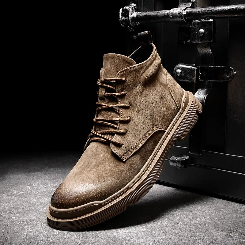 Botas de gamuza vintage para hombre con cordones y suela de caucho antideslizante