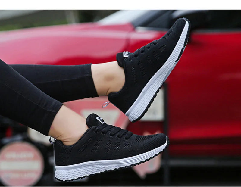 Zapatos informales para mujer, zapatillas planas de malla transpirables a la moda, zapatillas de deporte para mujer 2021, zapatos vulcanizados para gimnasio, calzado blanco para mujer
