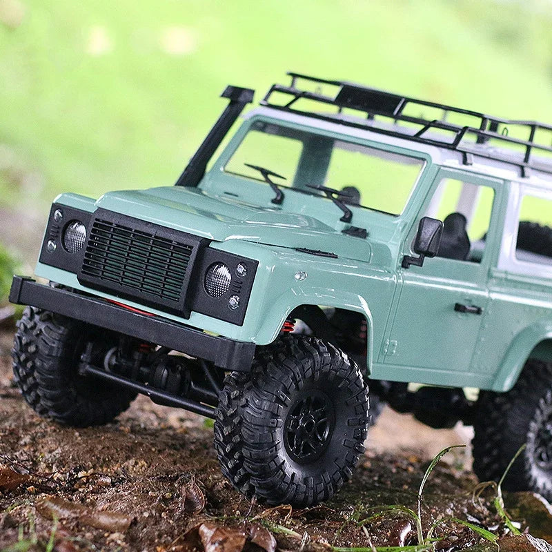 Camioneta RC 4WD Todoterreno con Luces y Control Remoto 2.4G