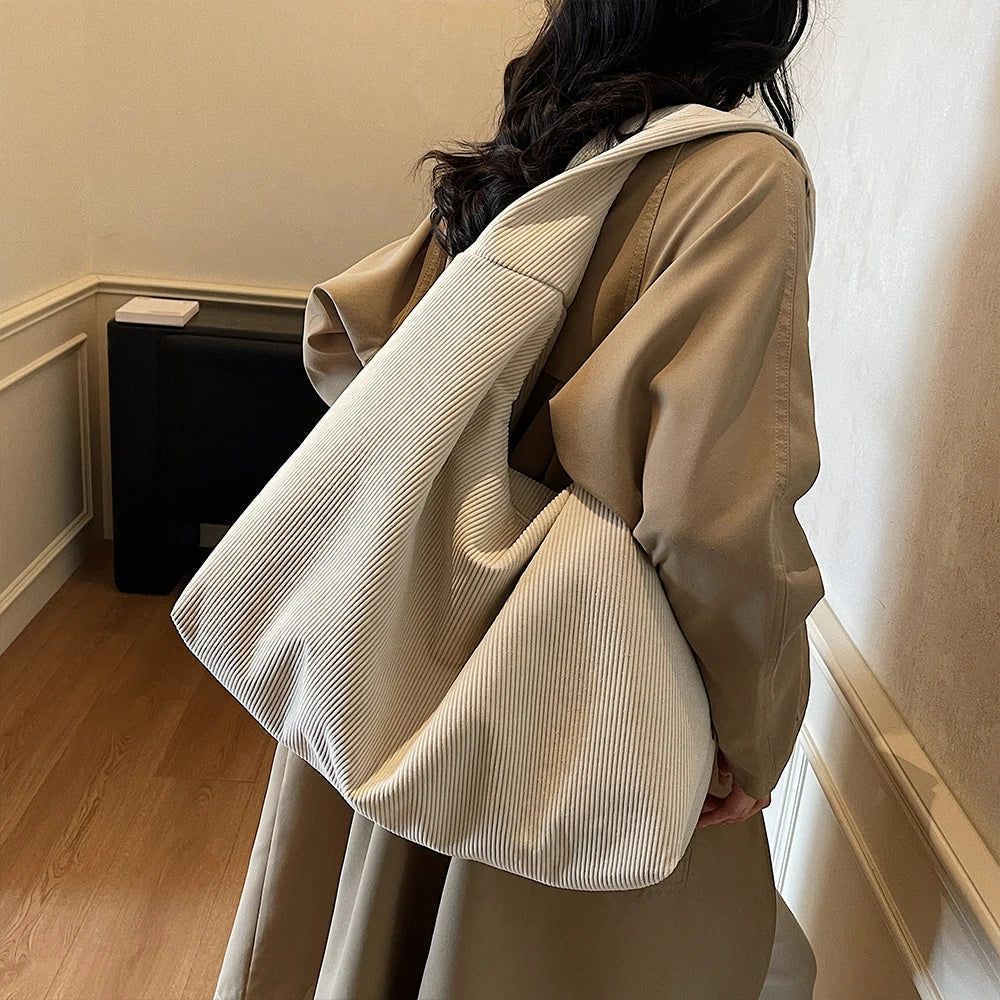 Bolso de Hombro Vintage de Pana, Gran Capacidad con Múltiples Bolsillos