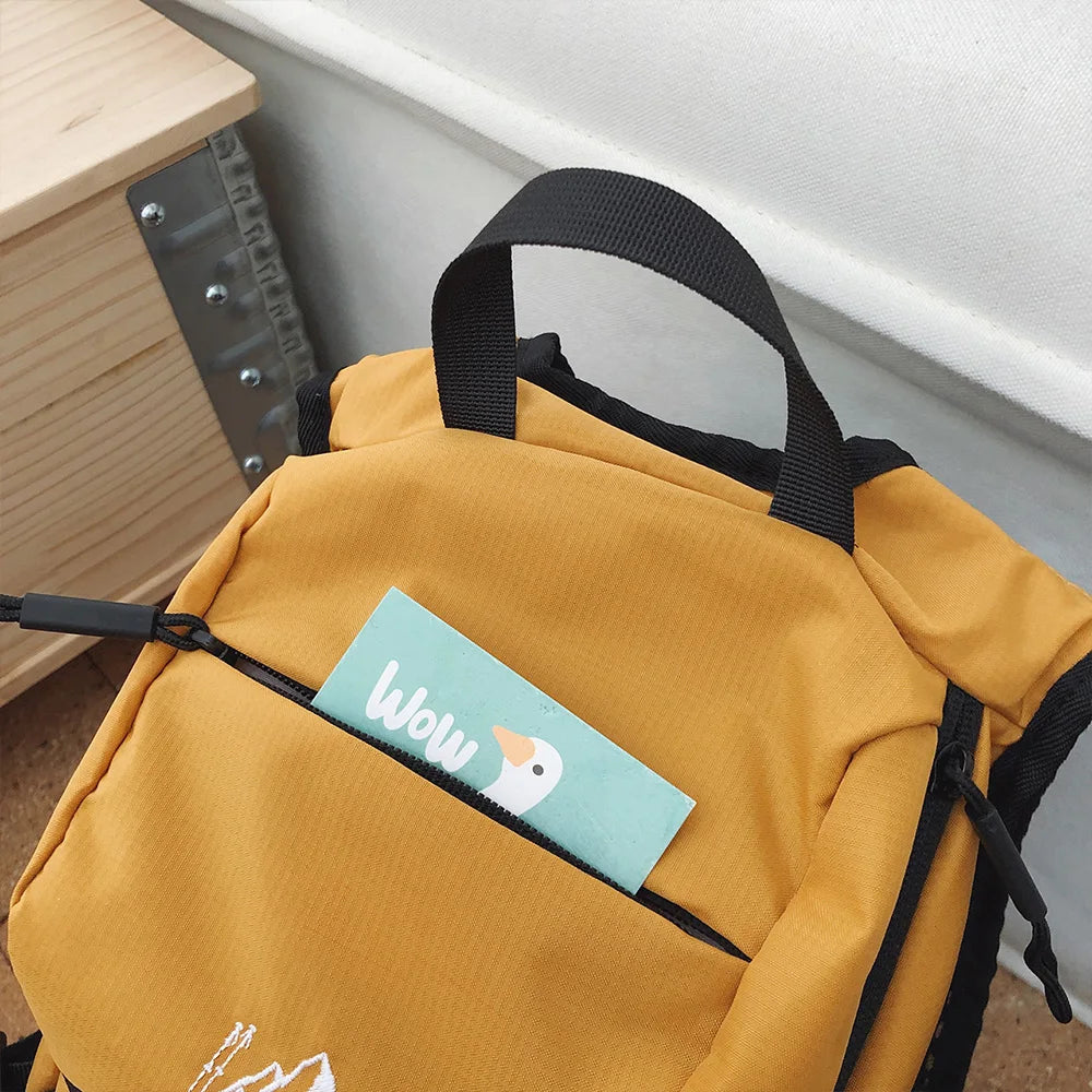 Mini Mochila para Exteriores con Diseño de Montaña, Ligera, con Correa Ajustable, para Senderismo, Viajes, Campamento, Excursiones Diarias al Aire Libre
