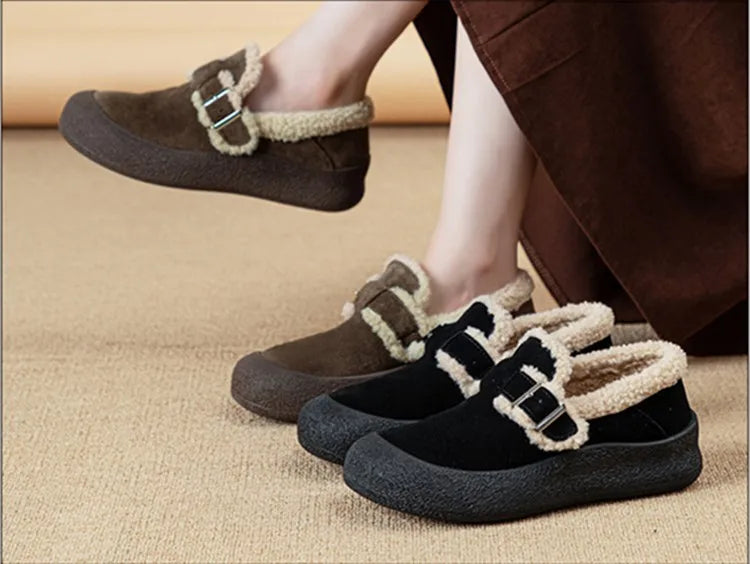 Zapatillas de Cuero con Forro de Terciopelo para Mujer - Talle Grande