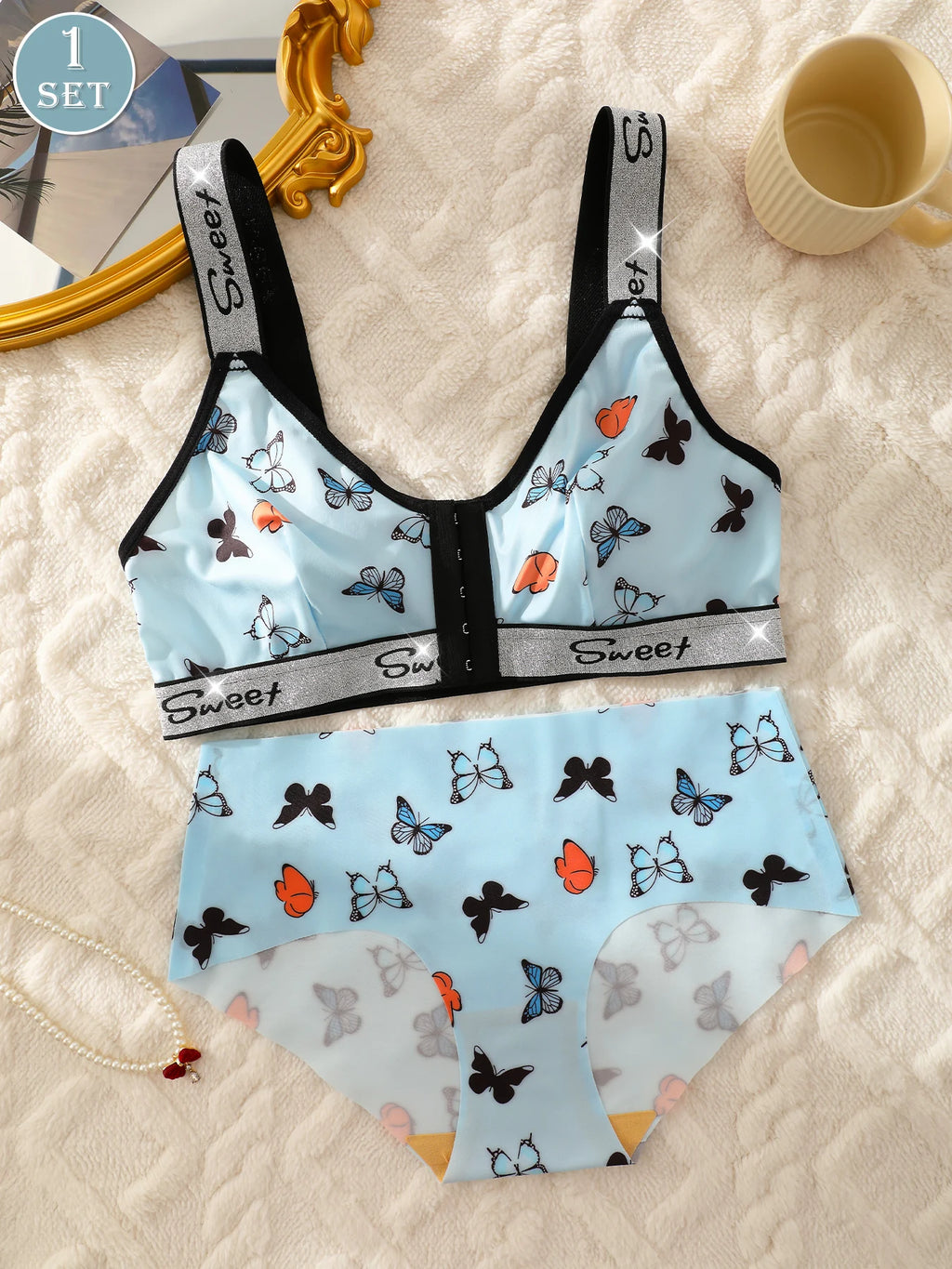 Conjunto de Lencería con Estampado de Mariposas