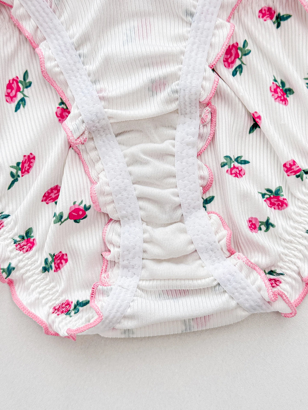 Conjunto de Ropa Interior con Estampado Floral