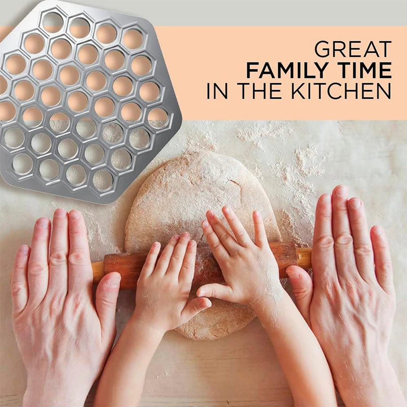 Fabricante de raviolis ruso con 37 agujeros, molde para dumplings, aleación de aluminio, Pelmeni, fabricante de dumplings de carne, cortador de dumplings hecho a mano JT567