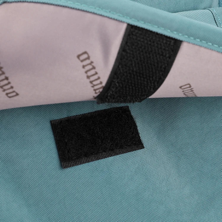 Mochila Elegante Negra para Mujer, Ligera y de Gran Capacidad