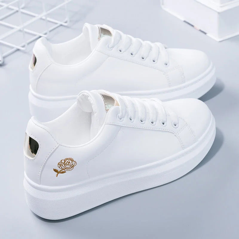 Zapatillas Bordadas con Flores para Mujer | Cuero PU Transpirable