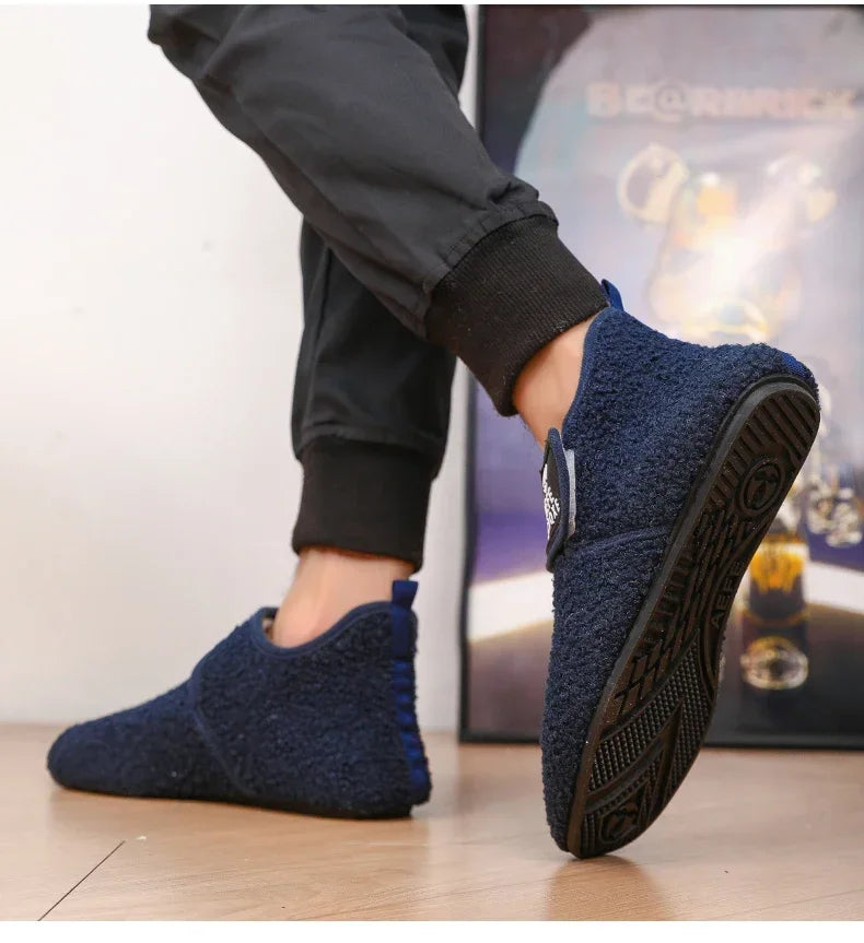 YRZL zapatos de algodón de invierno para hombre, zapatillas ligeras sin cordones cálidas, mocasines de algodón de felpa para dormitorio y hogar, zapatos cálidos de invierno para hombre