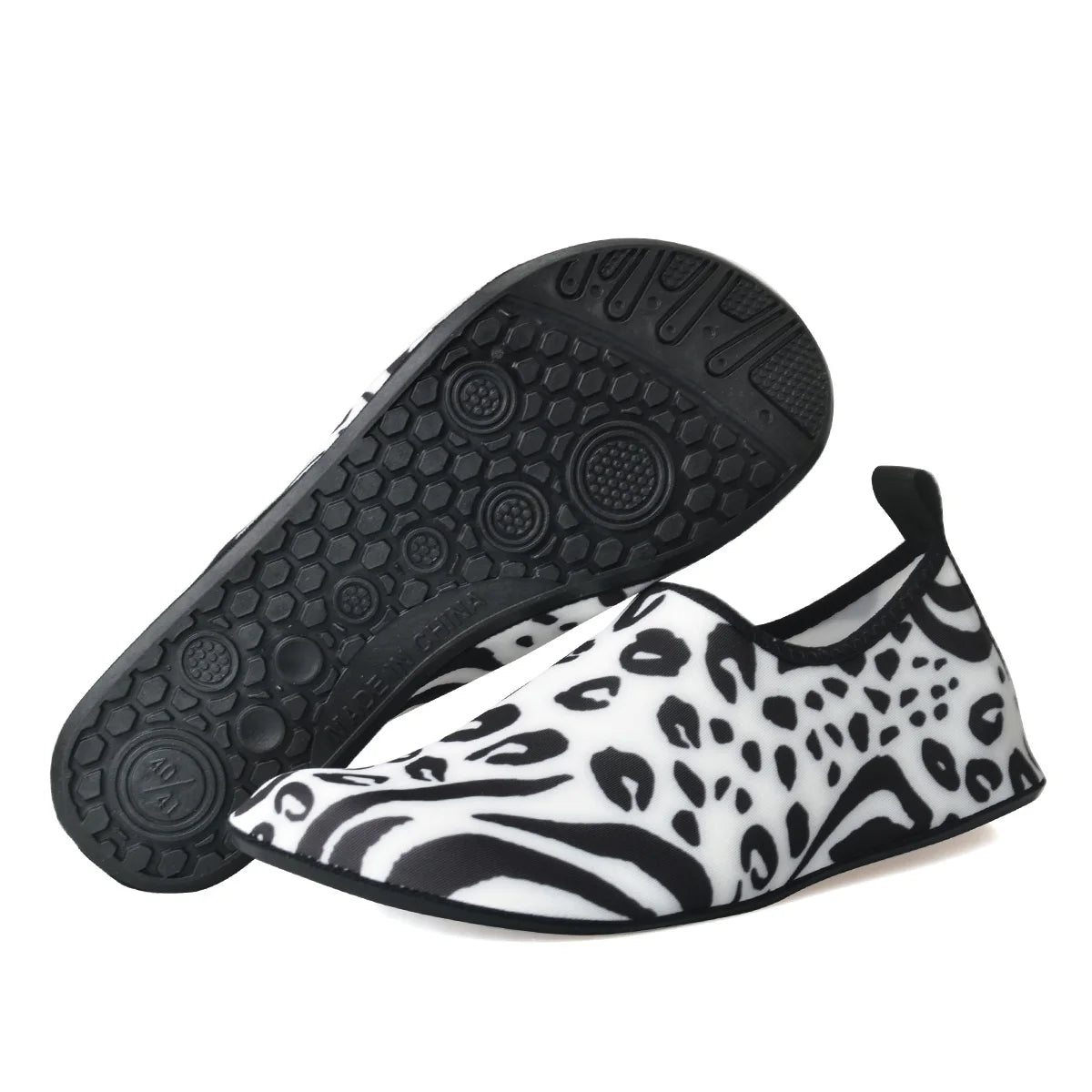 2023 zapatos acuáticos de verano para hombre, zapatos de agua descalzos para nadar en la playa, zapatos de agua ligeros para mujer, zapatos de pesca en el mar, envío gratis, talla grande 48