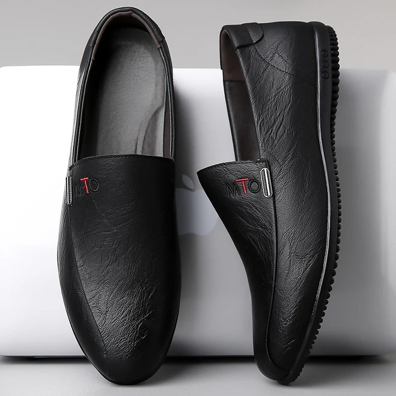 Mocasines de cuero para hombre con bordado, suela antideslizante, uso diario