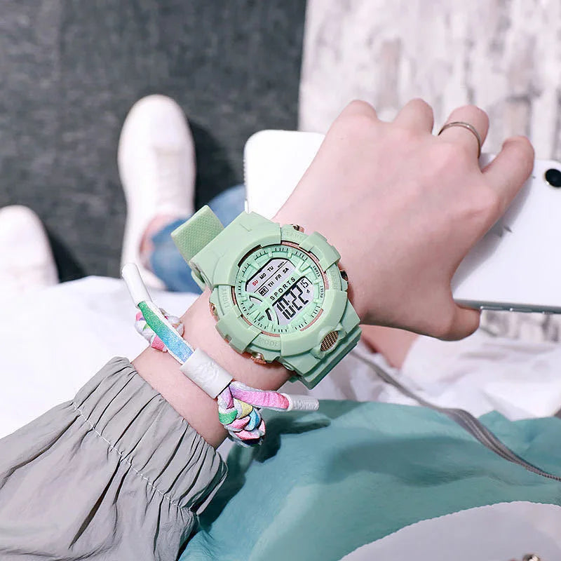 Reloj Deportivo Digital Unisex con Alarma y Temporizador