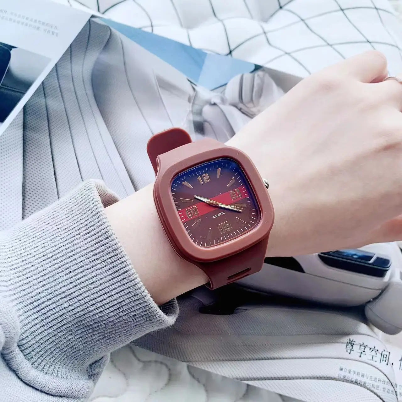 Reloj de Cuarzo Cuadrado para Mujer, Correa Silicona