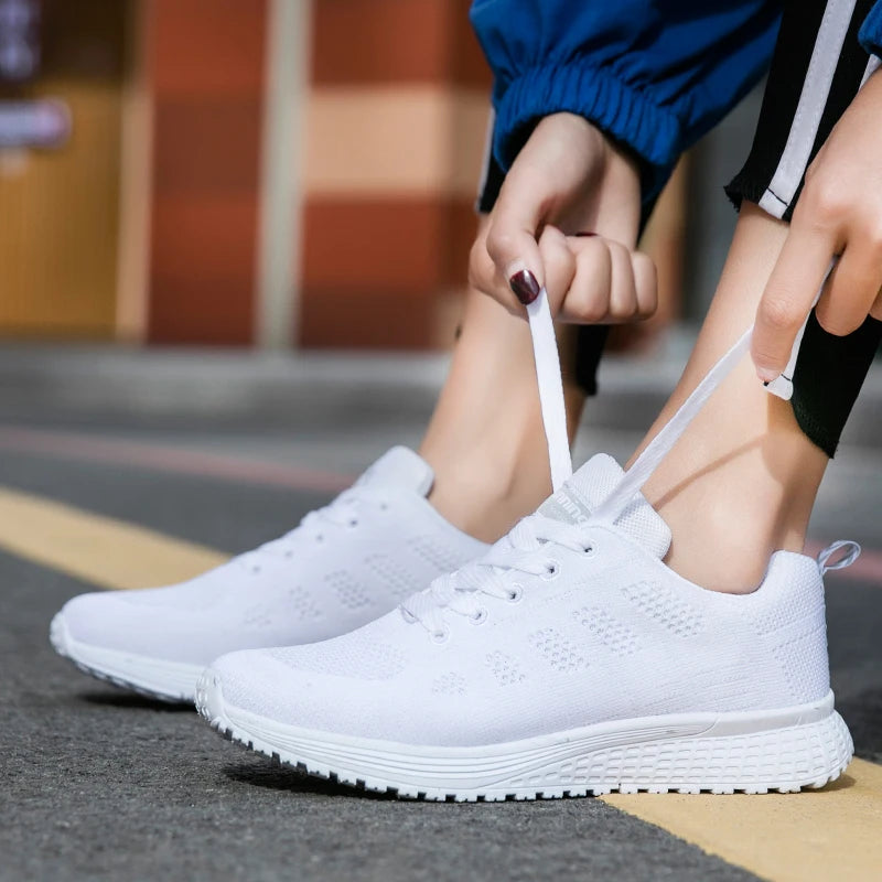 YRZL Zapatillas de deporte para hombre, zapatillas de deporte transpirables de malla cómodas y ligeras a la moda, zapatos deportivos para parejas, zapatos de tenis al aire libre para hombres