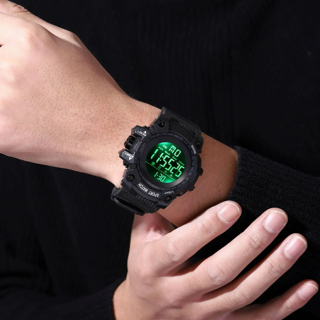 Reloj Deportivo YIKAZE 50MM Digital LED Militar