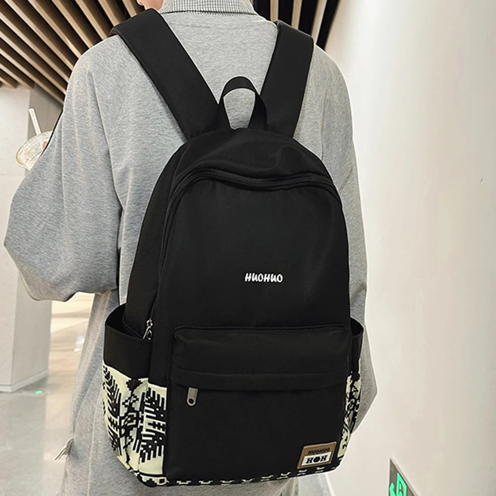 Mochila de Nailon con Estampado Étnico y Múltiples Bolsillos