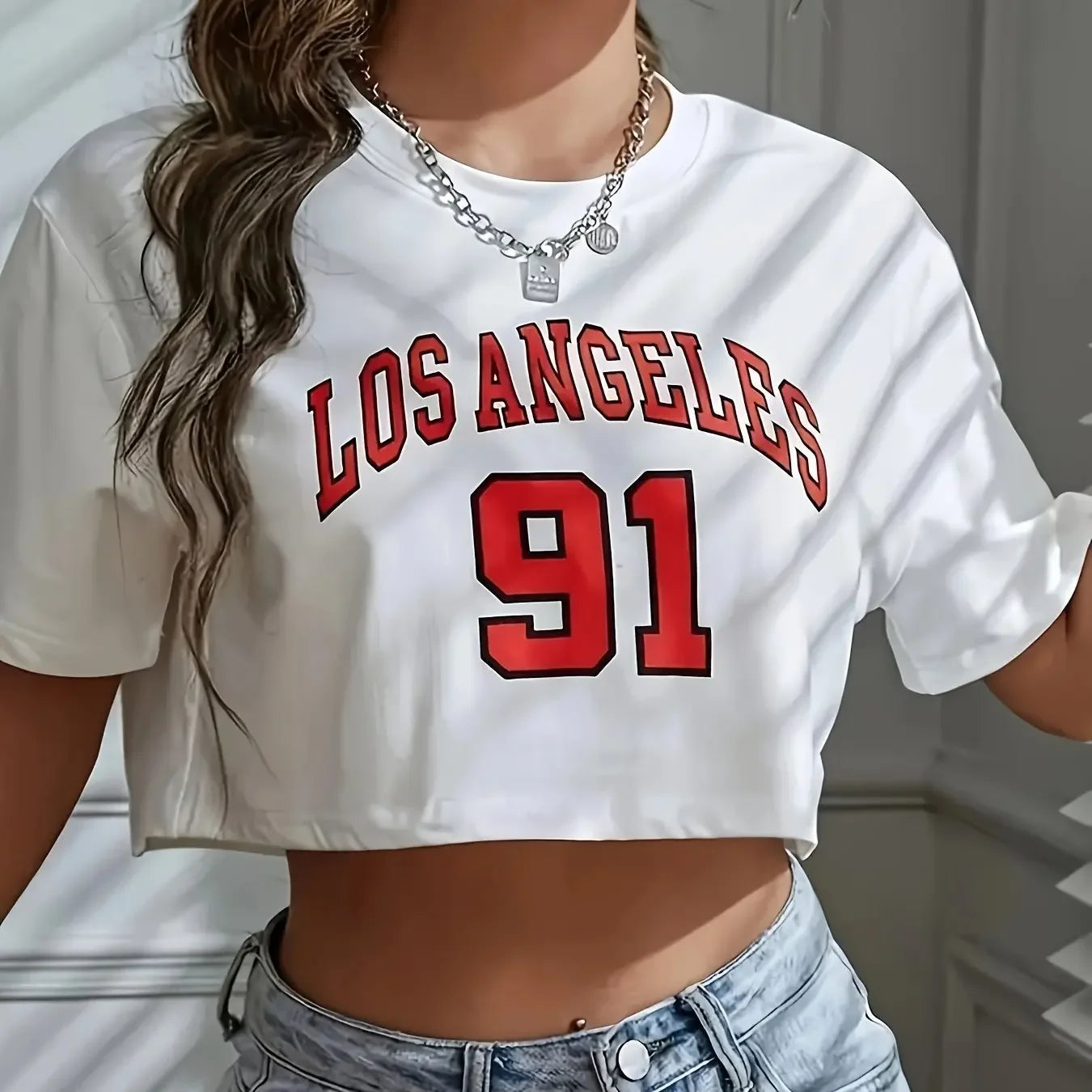 Camiseta Gráfica de Manga Corta con Diseño Deportivo