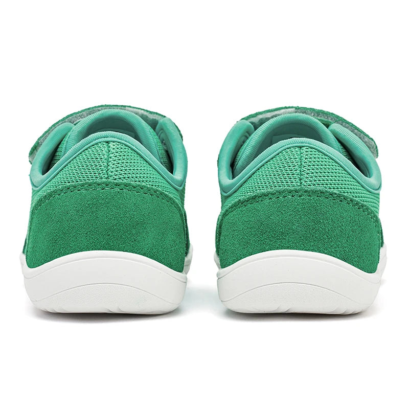 HOBIBEAR Zapatos descalzos para niños y niñas, zapatillas con punta ancha y cierre de gancho, zapatos transpirables ligeros de malla (para niños pequeños/niños pequeños/niños grandes)