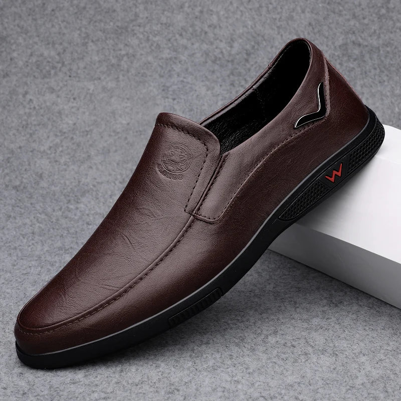 CLOHOO Zapatos casuales de negocios para hombres Calzado de cuero con parte inferior de goma de piel de vaca en capas hecho a mano para oficina y ocio