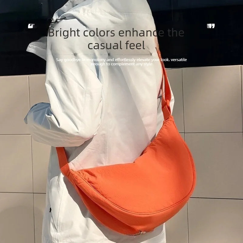Bolso bandolera ligero para mujer con diseño luna, multicolor y uso diario