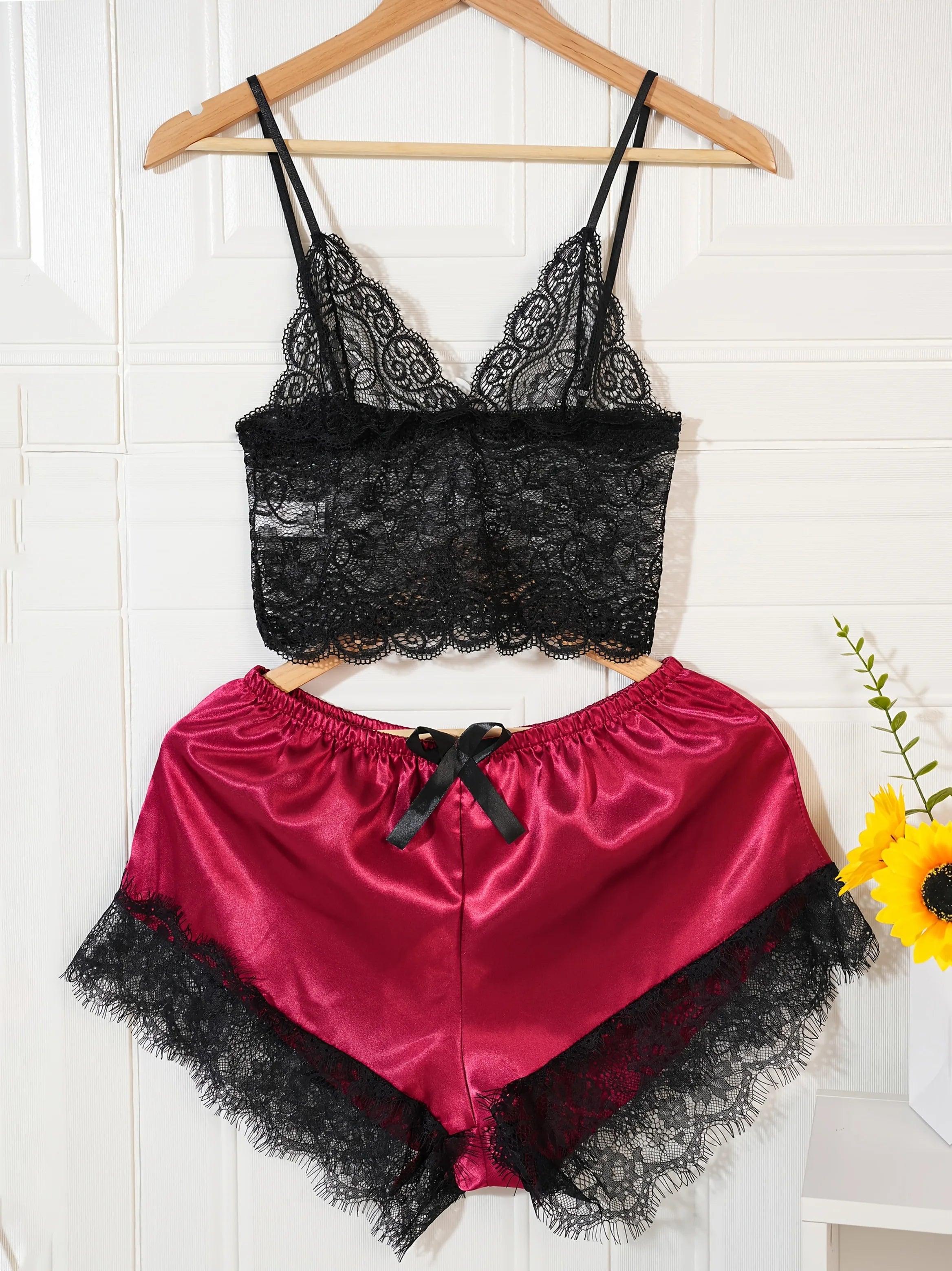 Conjunto de Pijama de Satén para Mujer 4 Piezas con Bata y Encaje