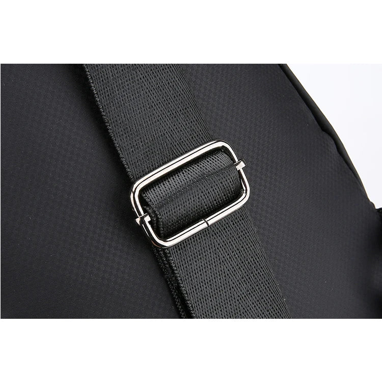 Bolso Mensajero Ligero con Correa Ajustable y Cremallera