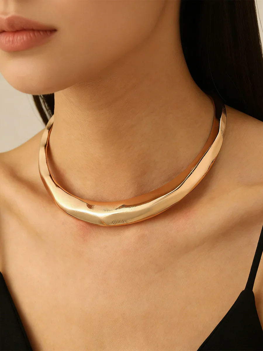 Nuevo Collar Choker Arrugado de Moda para Mujer 2026, Tendencia en Color Dorado, Collar Choker Sencillo, Accesorios de Joyería, Regalo para Fiesta