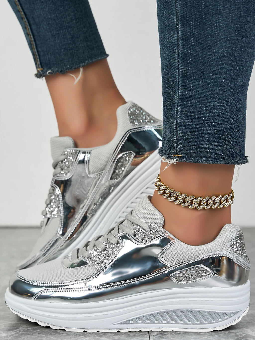 Zapatos deportivos de malla plana para mujer, calzado deportivo cómodo y transpirable con cordones, a la moda, para primavera y otoño