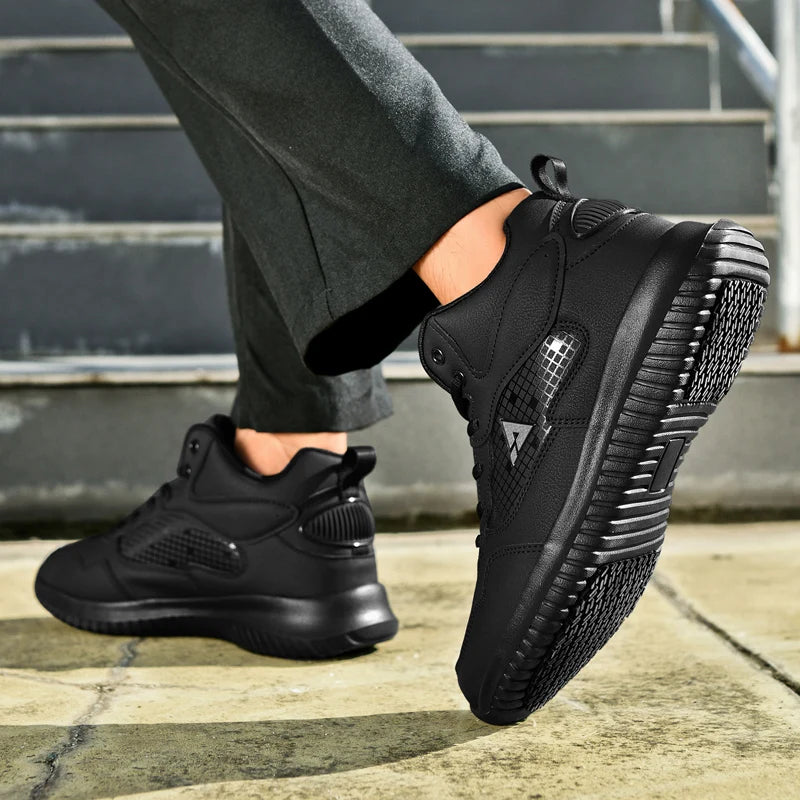 Zapatos de Chef para las cuatro estaciones, suela suave, antideslizantes, impermeables, a prueba de aceite, zapatos de trabajo de cocina, zapatillas ligeras informales de moda de talla grande para hombre