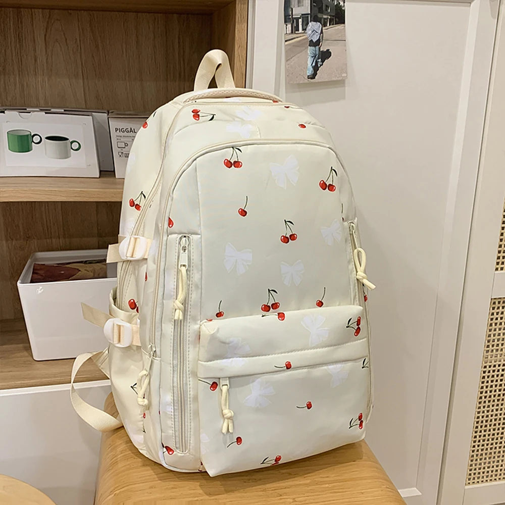 Mochila de Nailon con Estampado de Cerezas, Ligera y Resistente