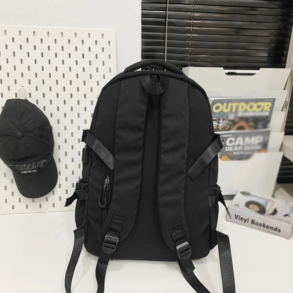 Mochila de Nailon con Puerto USB, Múltiples Bolsillos para Escuela y Trabajo