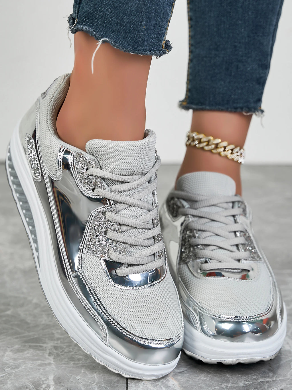 Zapatos deportivos de malla plana para mujer, calzado deportivo cómodo y transpirable con cordones, a la moda, para primavera y otoño