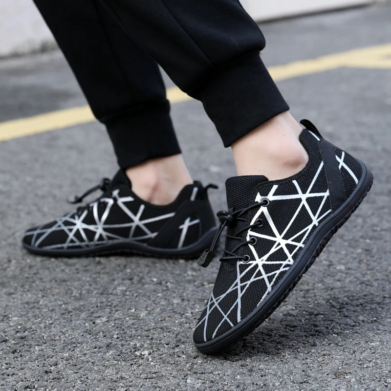 Zapatos informales transpirables para hombre, zapatos de agua ligeros antideslizantes Unisex, zapatos vulcanizados flexibles para mujer, zapatos de senderismo al aire libre 2025