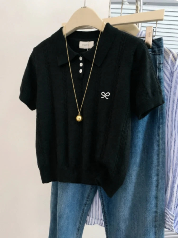 Camiseta de Punto con Cuello Polo y Bordado de Lazo, Manga Corta para Mujer