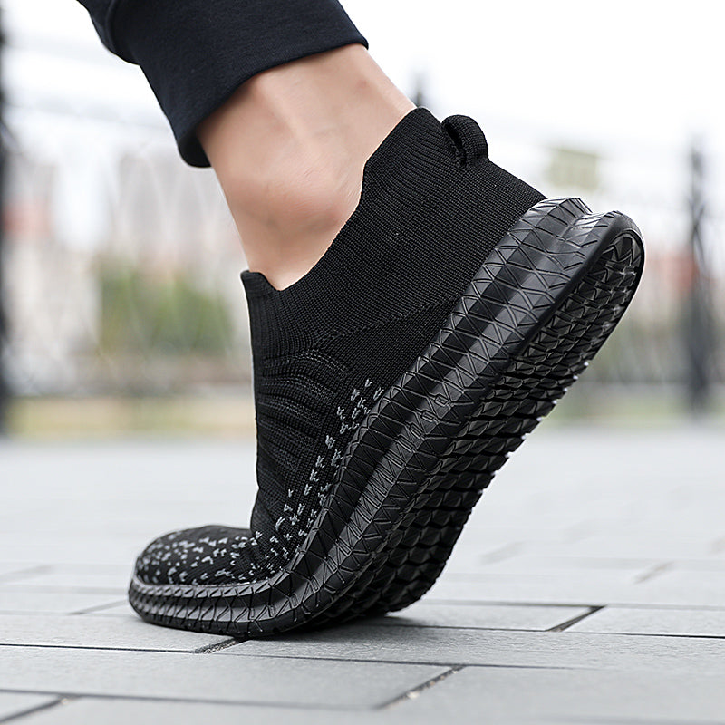 Zapatos informales transpirables para hombre, zapatos ligeros para caminar al aire libre, zapatillas antideslizantes para hombre, zapatos planos vulcanizados sin cordones 2023