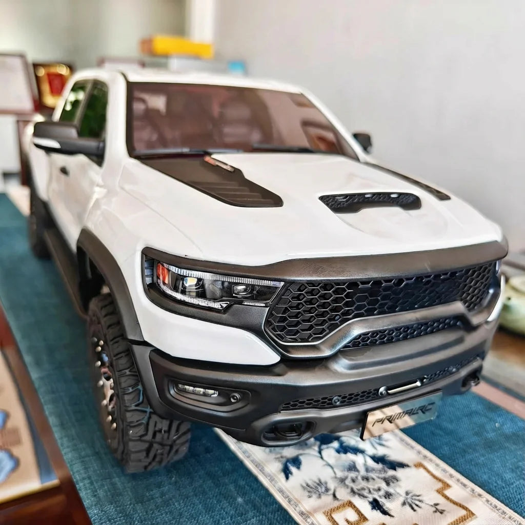 TRACTION HOBBY 1/8 TRX 1500 modelo de vía corta RC camión sobre orugas todoterreno eléctrico controlado 4wd
