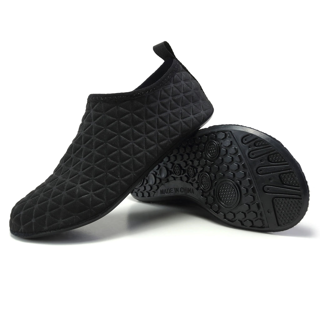 2023 par de zapatos acuáticos, zapatos de agua ligeros de verano para hombres, zapatos de playa de secado rápido para mujeres, zapatillas antideslizantes suaves, envío gratis