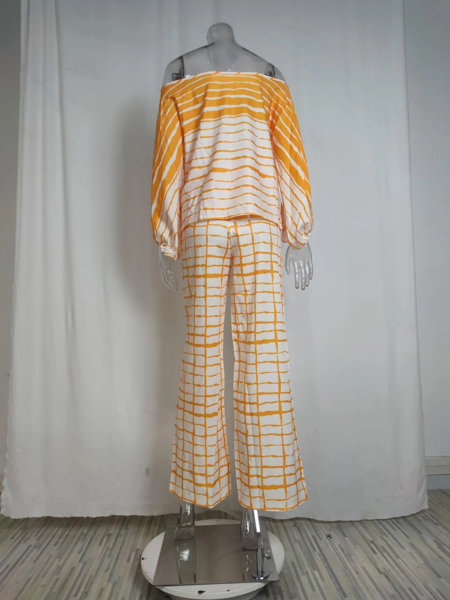 Conjunto de satén estampado para mujer, blusa de manga larga con hombros descubiertos y manga acampanada, conjuntos de 2 piezas para oficina, nuevos trajes informales con pantalones de pierna ancha