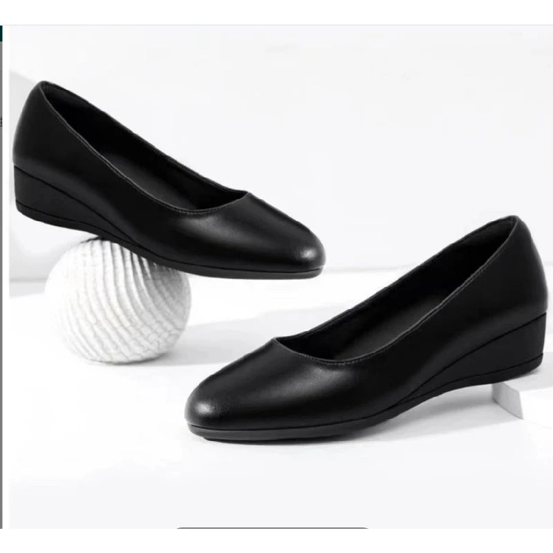 2025 Nuevos zapatos planos sin cordones de cuero genuino para mujer: zapatos de trabajo de cuña baja negros, zapatos cómodos para oficina y desplazamientos