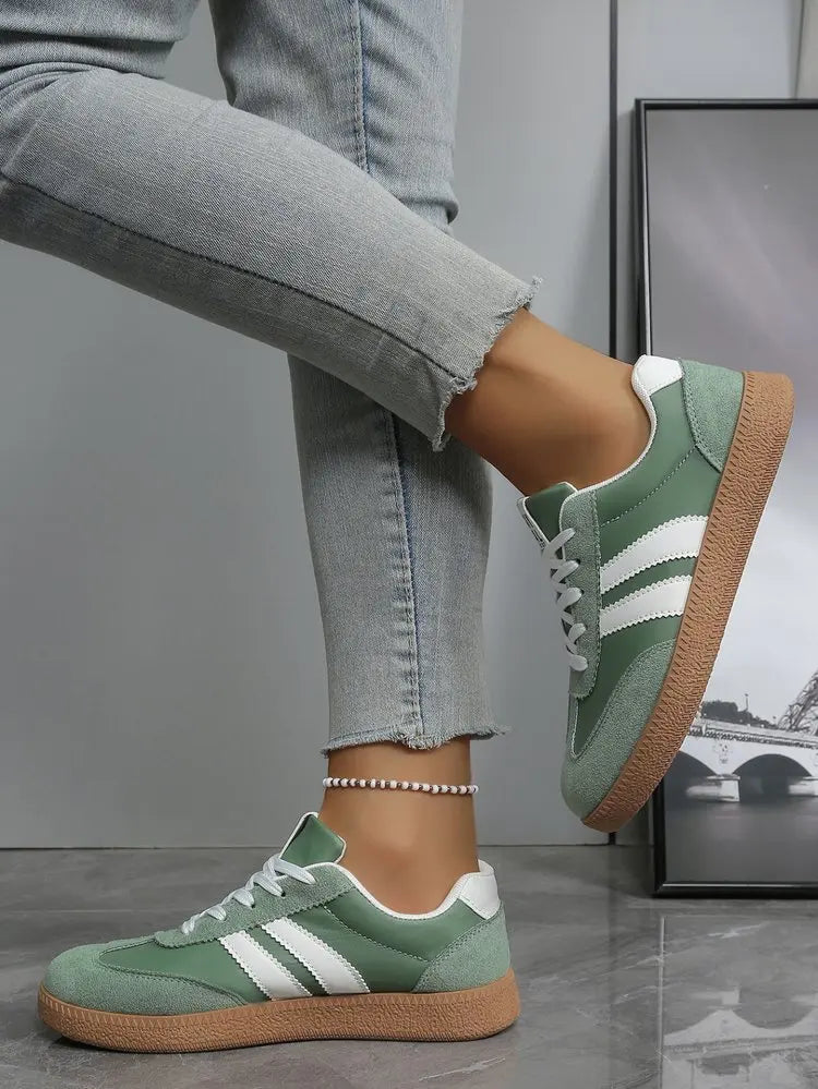 Zapatillas ligeras y cómodas para mujer, zapatos deportivos con cordones a rayas a la moda, zapatillas informales transpirables verdes de talla grande