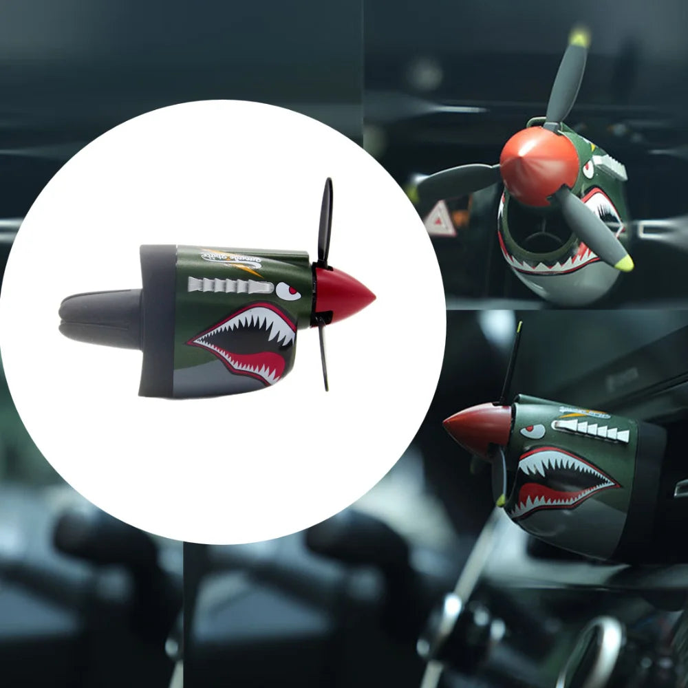 P-40 Warhawk Auto Interior pequeño adorno avión de combate diseño difusor de Perfume con hélice giratoria para fragancia de coche