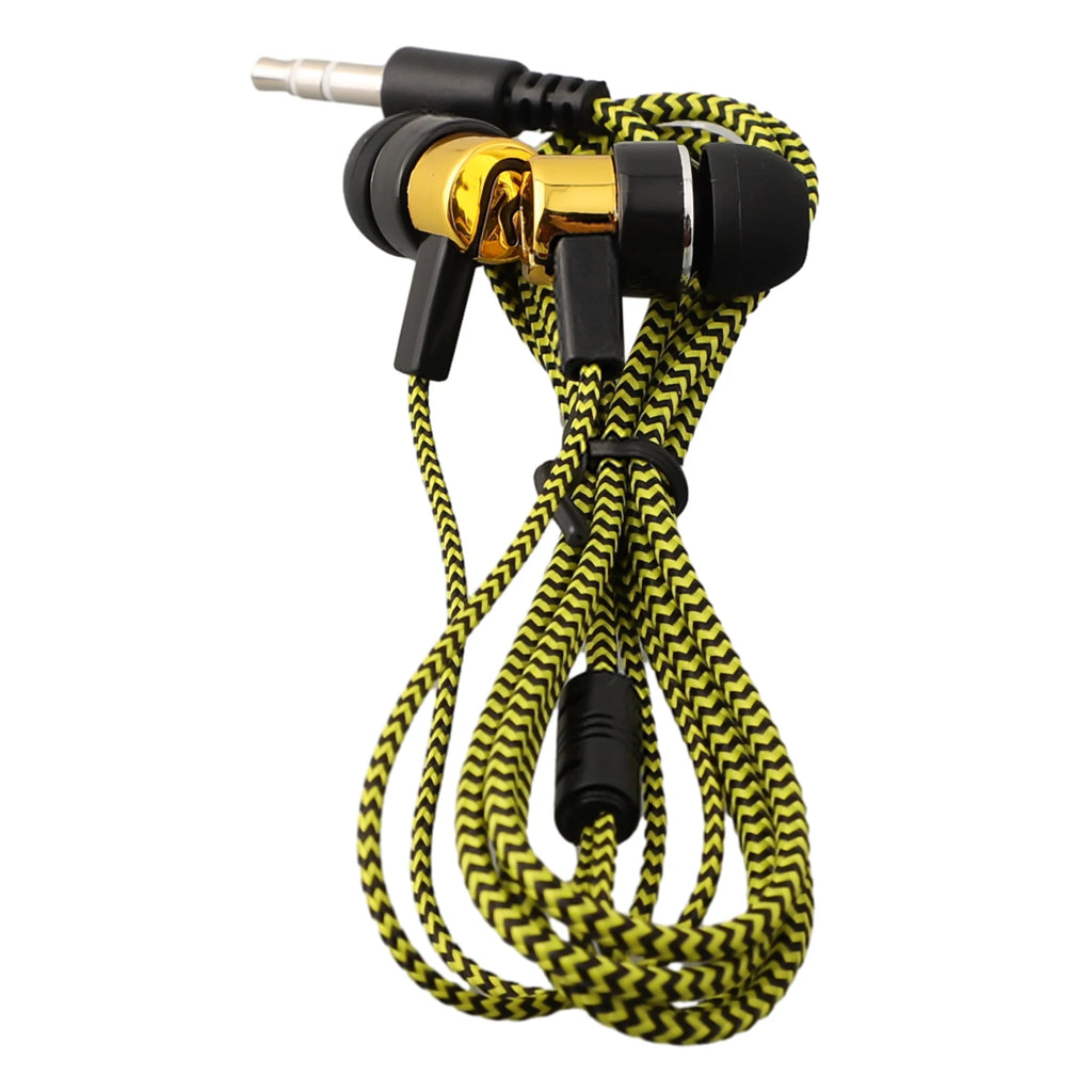 Experimente graves potentes con auriculares internos con cable, auriculares estéreo de 3,5 mm para dispositivos móviles, diseño con aislamiento de ruido