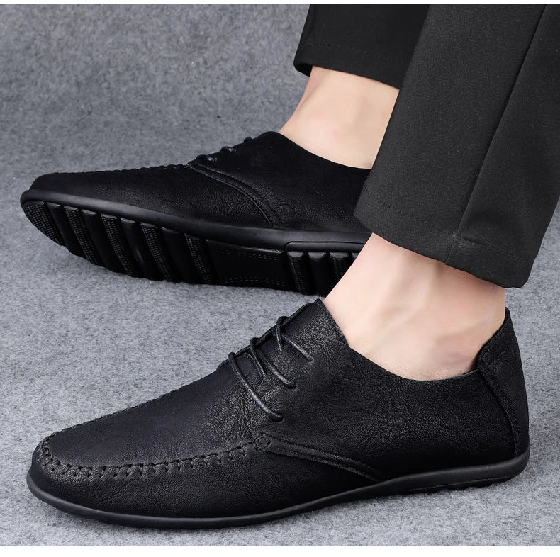 Zapatos de cuero para hombre, suelas blandas, zapatos de cuero informales de talla grande para las cuatro estaciones, zapatos de conducción versátiles para fiesta juvenil a la moda
