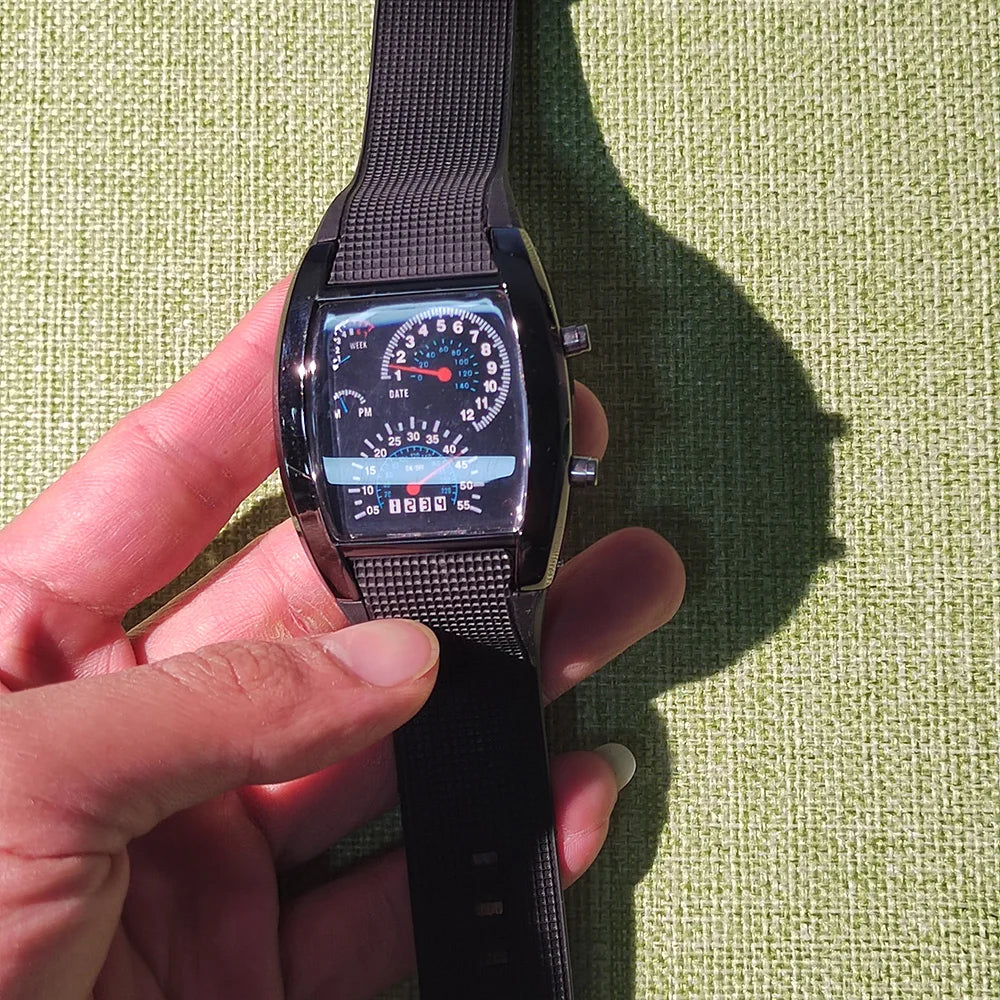 Reloj de pulsera de cuarzo a la moda para hombre, reloj electrónico LED de aviación deportiva, tablero de carreras con ventilador, reloj Digital masculino creativo para hombre