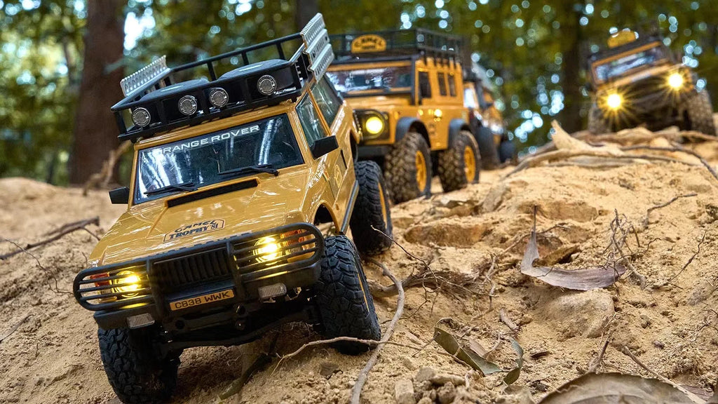 Auto de Control Remoto FMS Land Rover 1/24 Todo Terreno RC