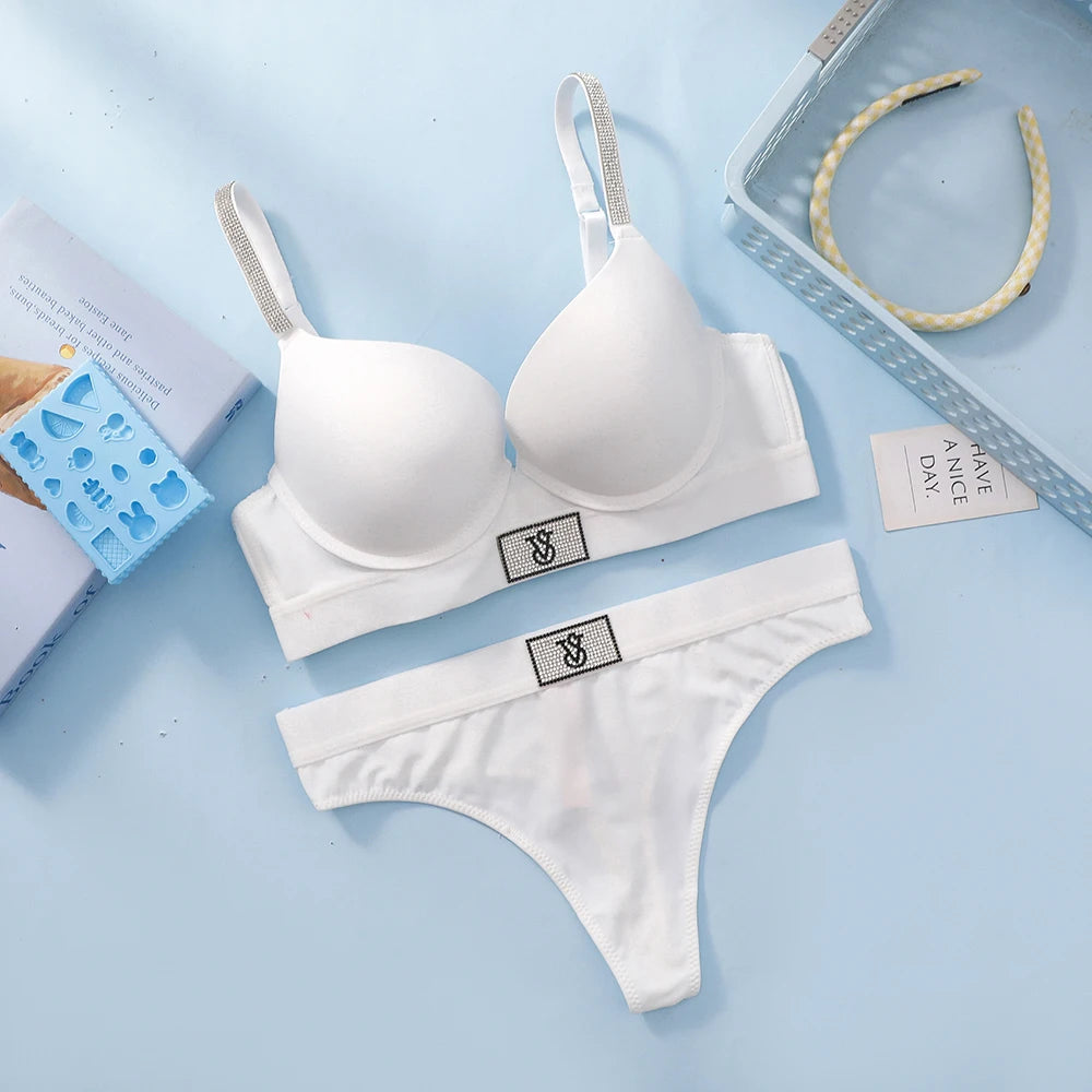 Conjunto de Sujetador Push Up sin Aros con Encaje y Bragas para Mujer