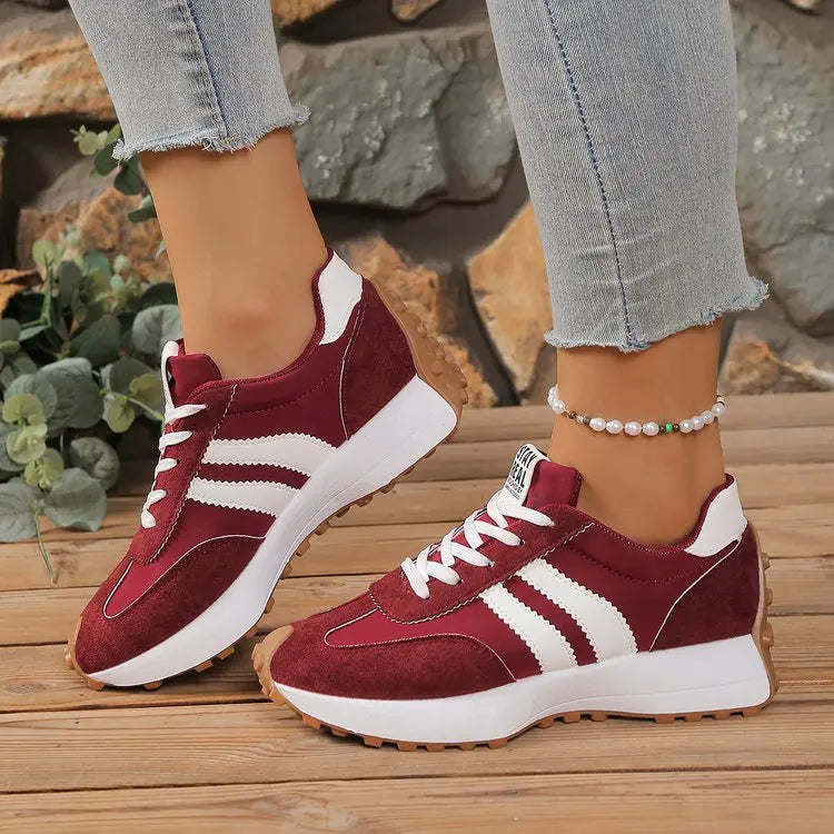 Nuevo 2025 zapatillas gruesas para mujer, zapatillas informales con plataforma a la moda, zapatillas ligeras de fondo suave para correr, zapatillas de deporte de malla de verano