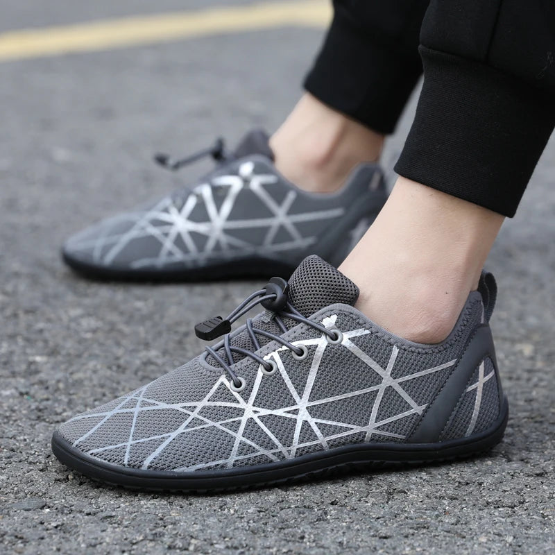 Zapatos informales transpirables para hombre, zapatos de agua ligeros antideslizantes Unisex, zapatos vulcanizados flexibles para mujer, zapatos de senderismo al aire libre 2025