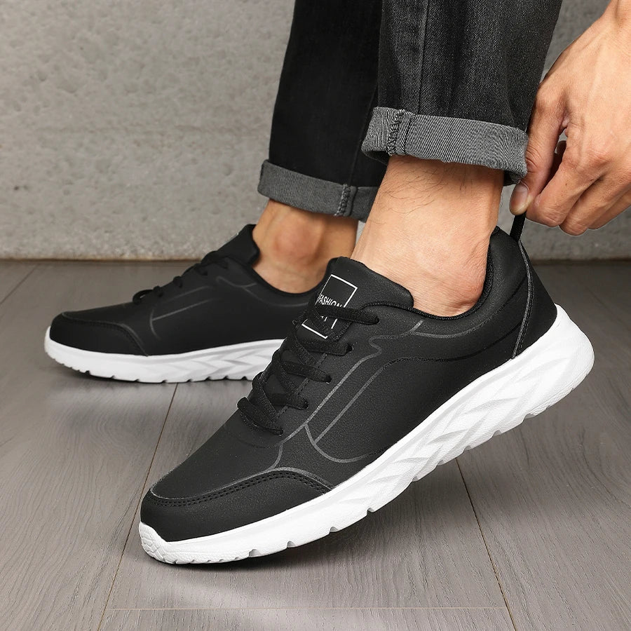 Zapatos para correr a la moda para hombre, zapatillas cálidas de invierno para hombre, zapatos antideslizantes para caminar para hombre, zapatos informales de cuero con cordones suaves 39-47 2024
