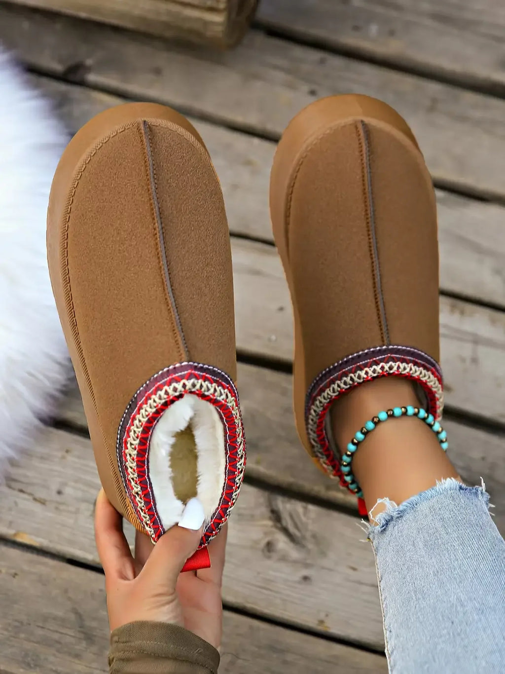 Zuecos de plataforma unisex con ribete étnico y forro de piel sintética
